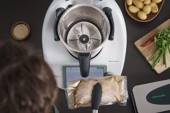 Thermomix® Blade Cover and Peeler for TM5 TM6