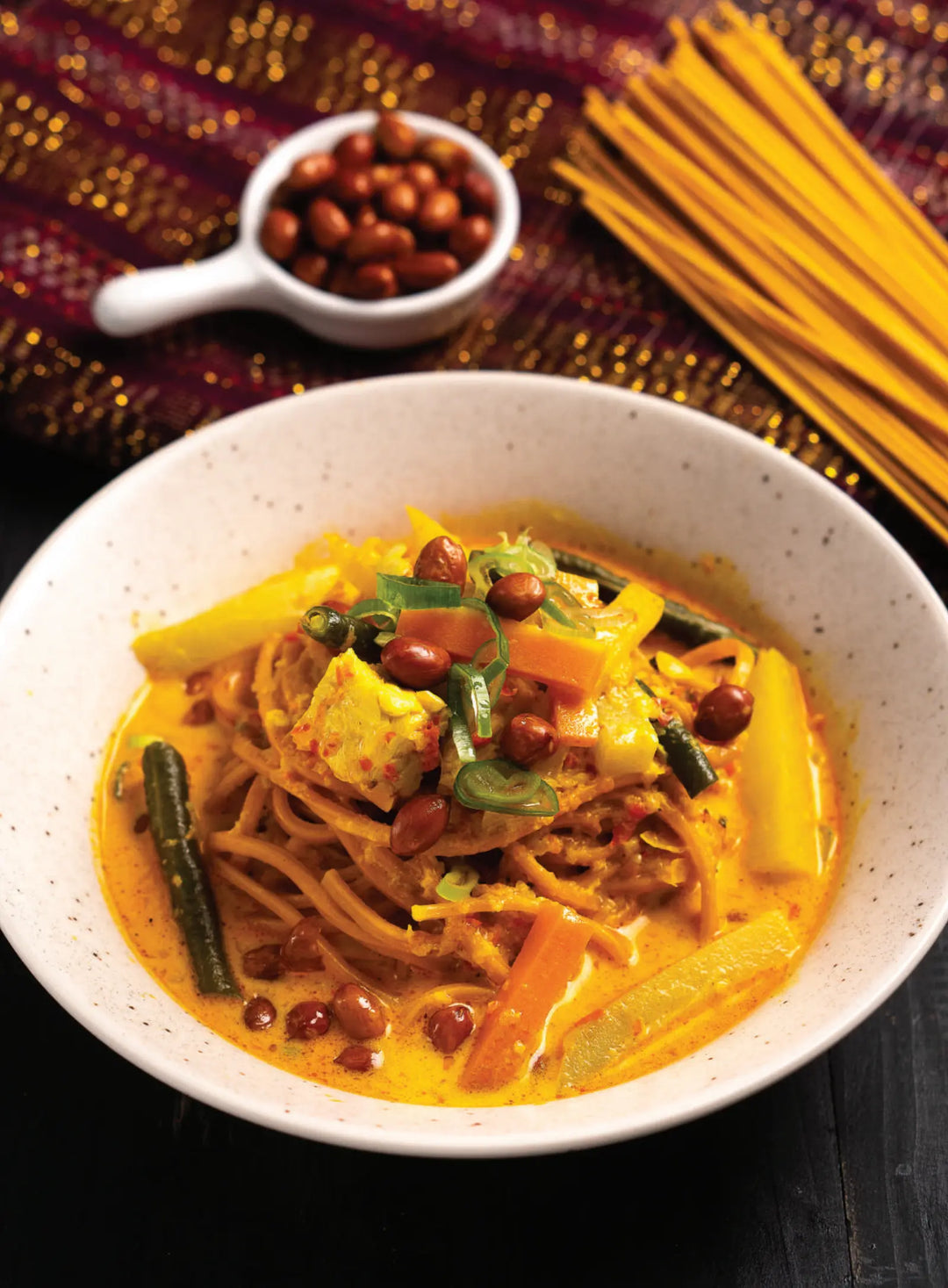 MIE GOMAK