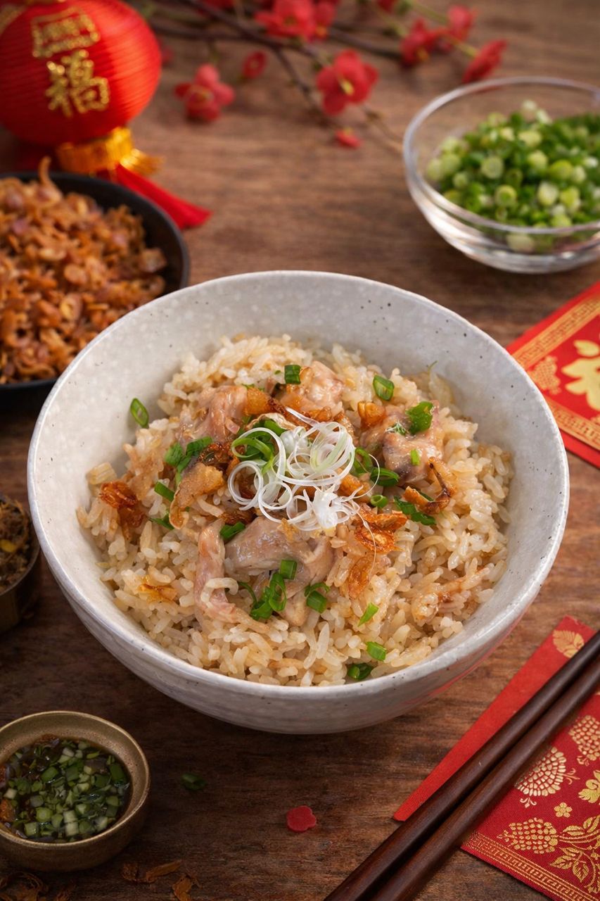 NASI AYAM DADU DENGAN IKAN ASIN